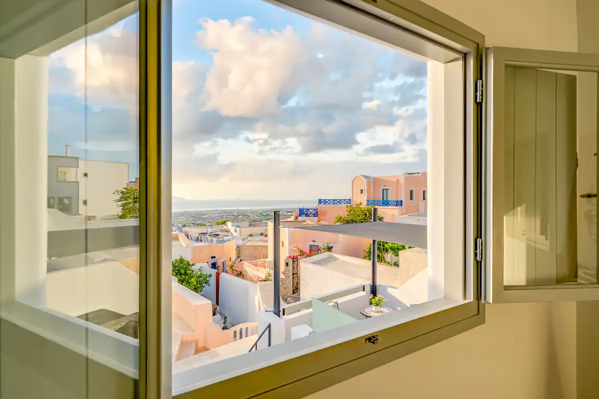Tiara Suites Santorini — Fira, Santorini